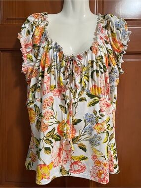 Derek Heart White Floral Tie-Front Puff Sleeve Top